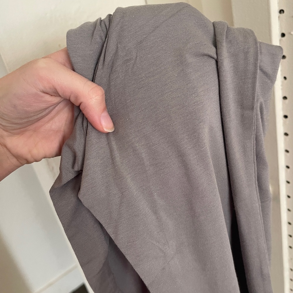 Anybody Pajama Set Grey Size XS wide Leg ruffle Cropped hem - Picture 12 of 13
